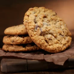 Jemila's Chewy Oatmeal-Chocolate Chip Cookies